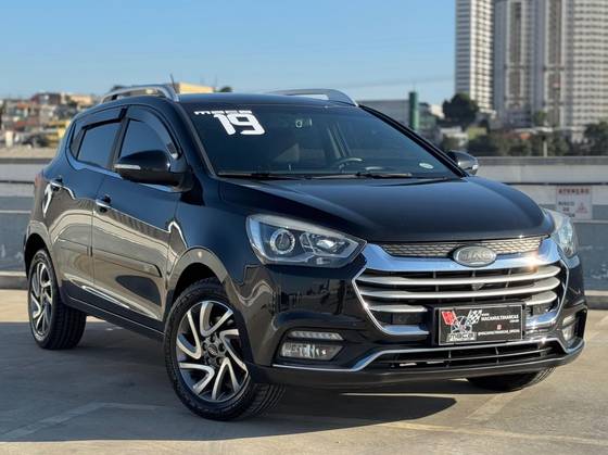 JAC T40 1.6 16V GASOLINA 4P CVT JAC T40 1.6 16V GASOLINA 4P CVT